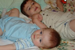 I love my brother! I love my brother!