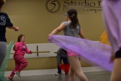 emw_20161112_130118_StudioFive_High5_0290