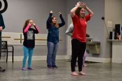 emw_20200118_111135_Studio5_HighFiveBuddies_0229