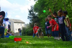 Alex does the ball toss...