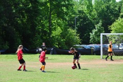 Selena with the big pass to Reni...